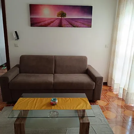 Lido Da Sergio Apartment *